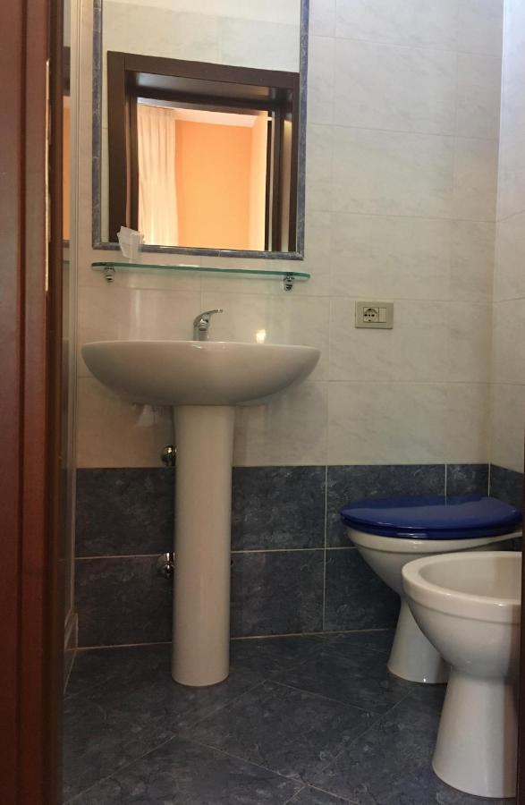 Hotel Capri Milano Eksteriør bilde
